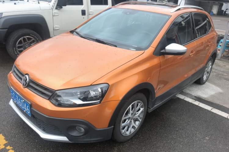 Used Volkswagen Polo 2014 1.6L Cross Polo Automatic Guazi used car, China used car export, Used car for sale, Used cars, Cheapest cars for sale