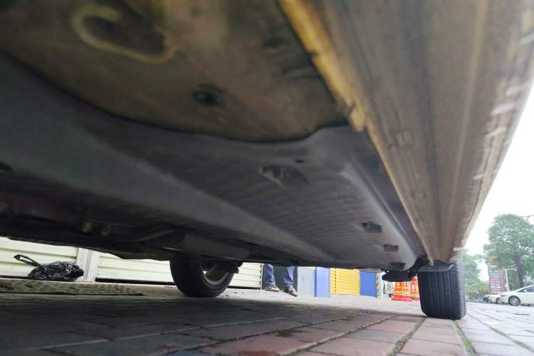 Used Volkswagen Polo 2014 1.6L Automatic Comfort Edition Chassis Front Left