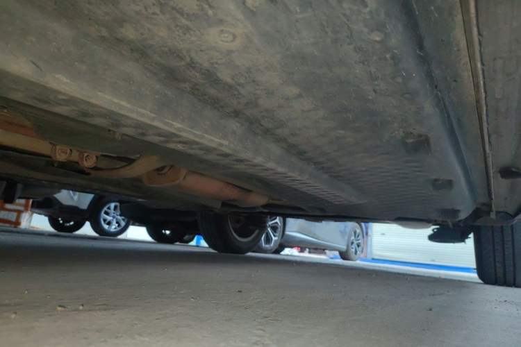 Used Volkswagen Polo 2014 1.6L Cross Polo Automatic Chassis Front Left