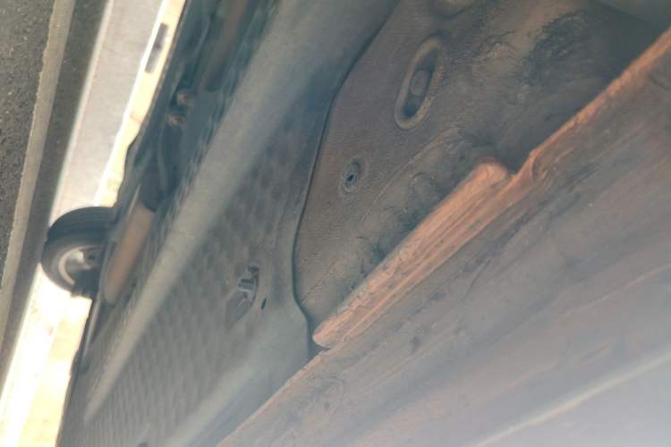 Used Volkswagen Polo 2014 1.6L Cross Polo Automatic Chassis Front Left