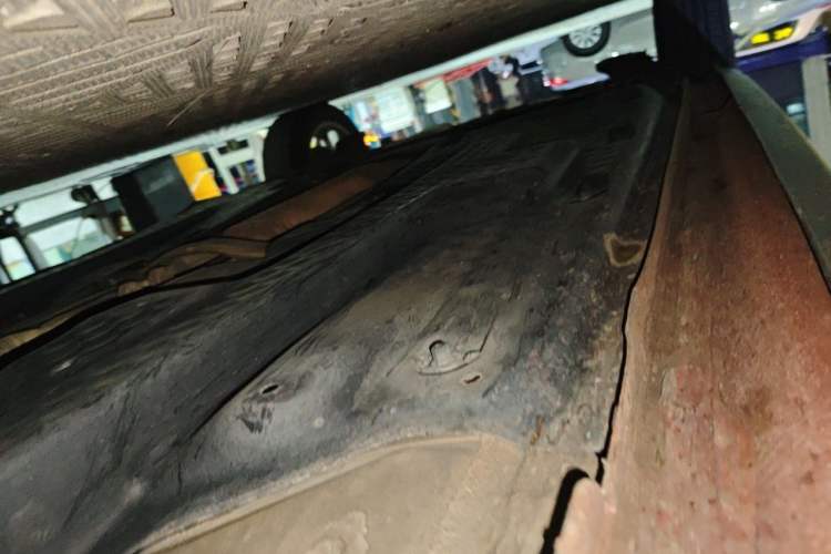 Used Volkswagen Polo 2014 1.6L Cross Polo Automatic Chassis Front Right
