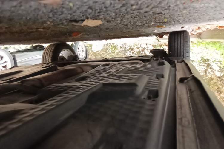 Used Volkswagen Polo 2014 1.6L Cross Polo Automatic Chassis Front Right
