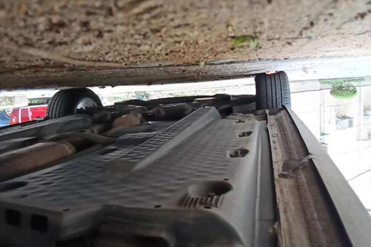 Used Volkswagen Polo 2014 1.6L Cross Polo Automatic Chassis Rear Left