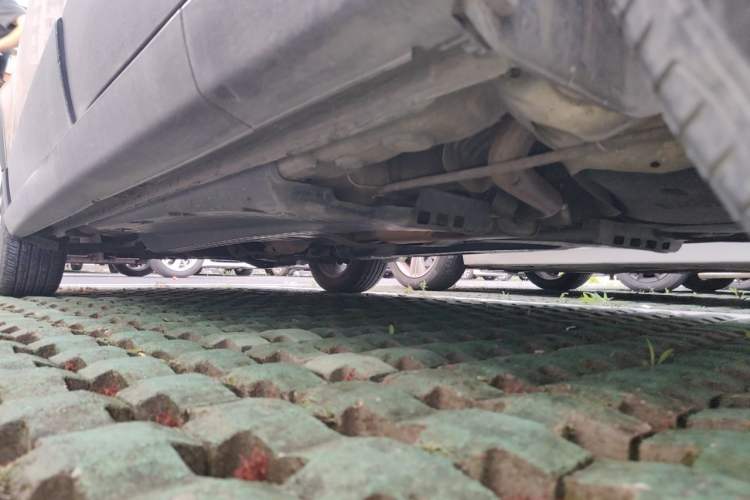 Used Volkswagen Polo 2014 1.6L Cross Polo Automatic Chassis Rear Left