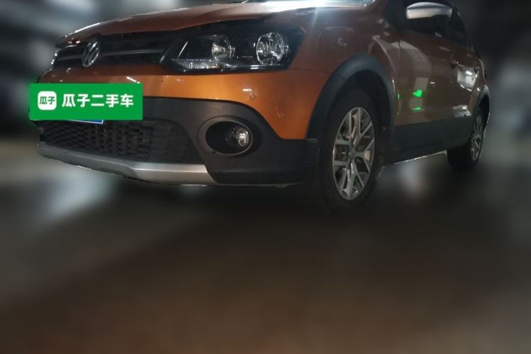 Used Volkswagen Polo 2014 1.6L Cross Polo Automatic Guazi used car, China used car export, Used car for sale, Used cars, Cheapest cars for sale