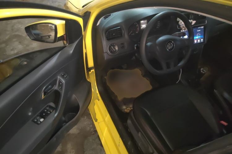Used Volkswagen Polo 2014 1.4L Manual Fashion Edition Driver Seat
