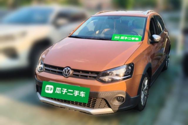 Volkswagen Polo 2014 1.6L Cross Polo Automatic usado