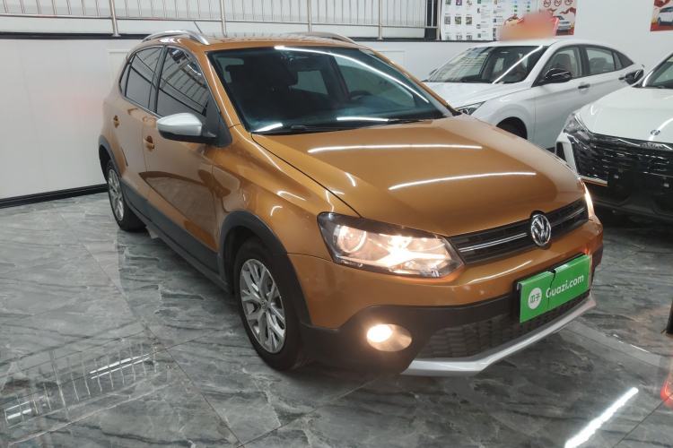 Used Volkswagen Polo 2014 1.6L Cross Polo Automatic Exterior 1