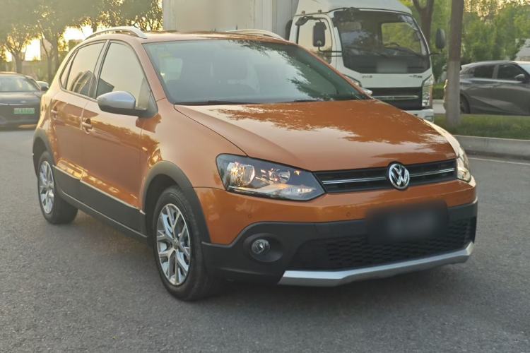 Used Volkswagen Polo 2014 1.6L Cross Polo Automatic Exterior 3