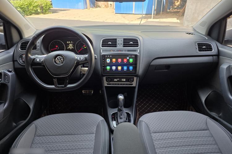 Used Volkswagen Polo 2014 1.6L Cross Polo Automatic Exterior 4