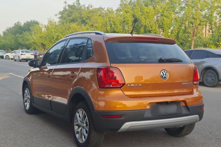 Used Volkswagen Polo 2014 1.6L Cross Polo Automatic Exterior 4