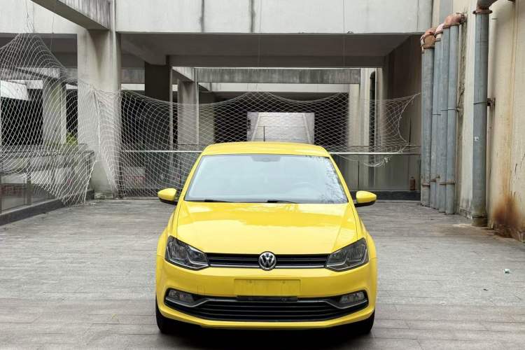 Used Volkswagen Polo 2014 1.6L Automatic Comfort Edition Exterior 5