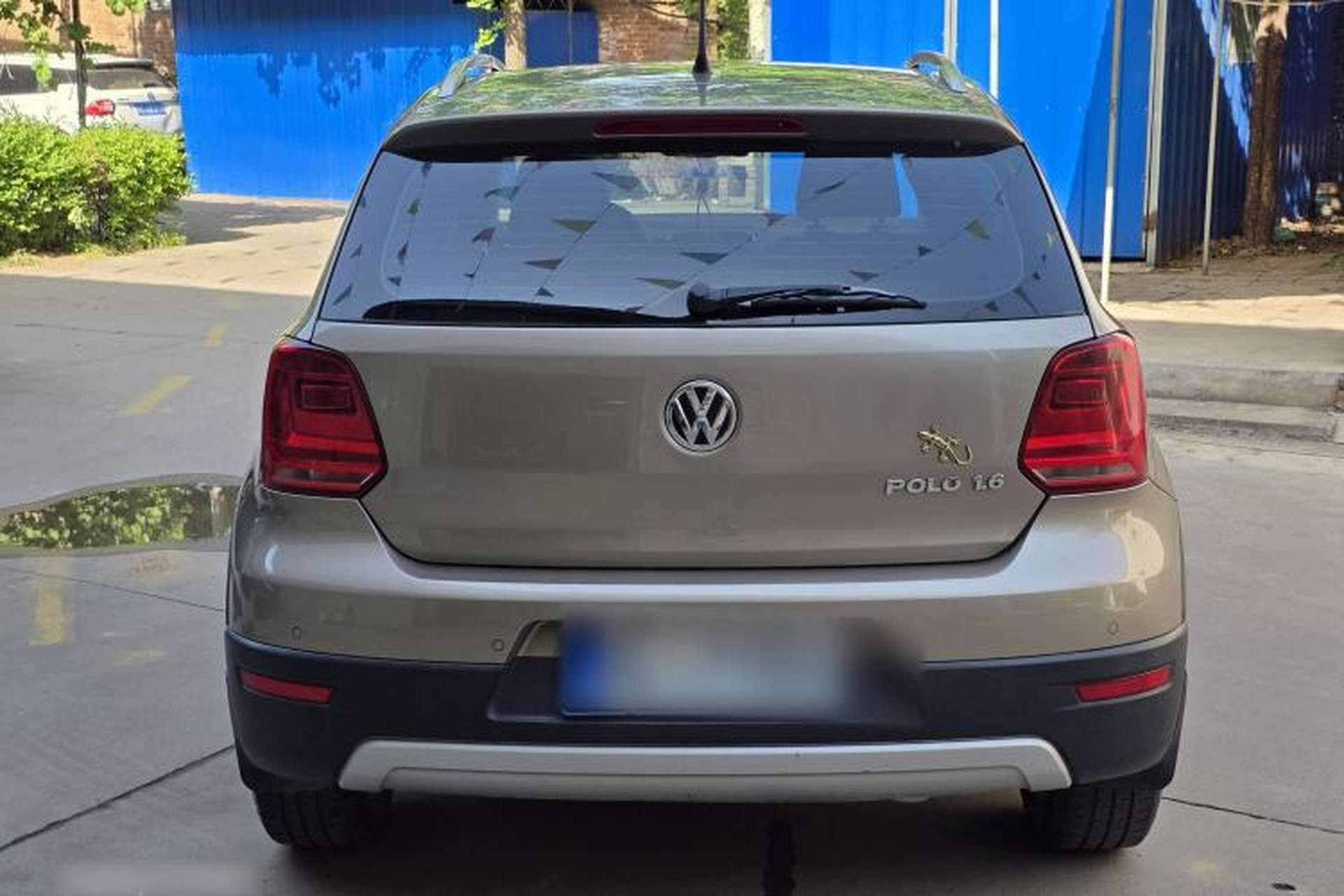 Used Volkswagen Polo 2014 1.6L Cross Polo Automatic Exterior 6
