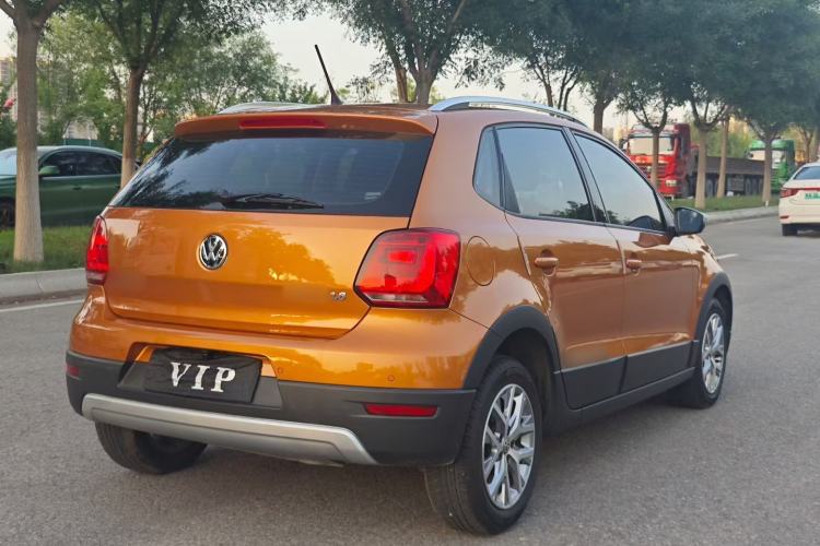 Used Volkswagen Polo 2014 1.6L Cross Polo Automatic Exterior 6