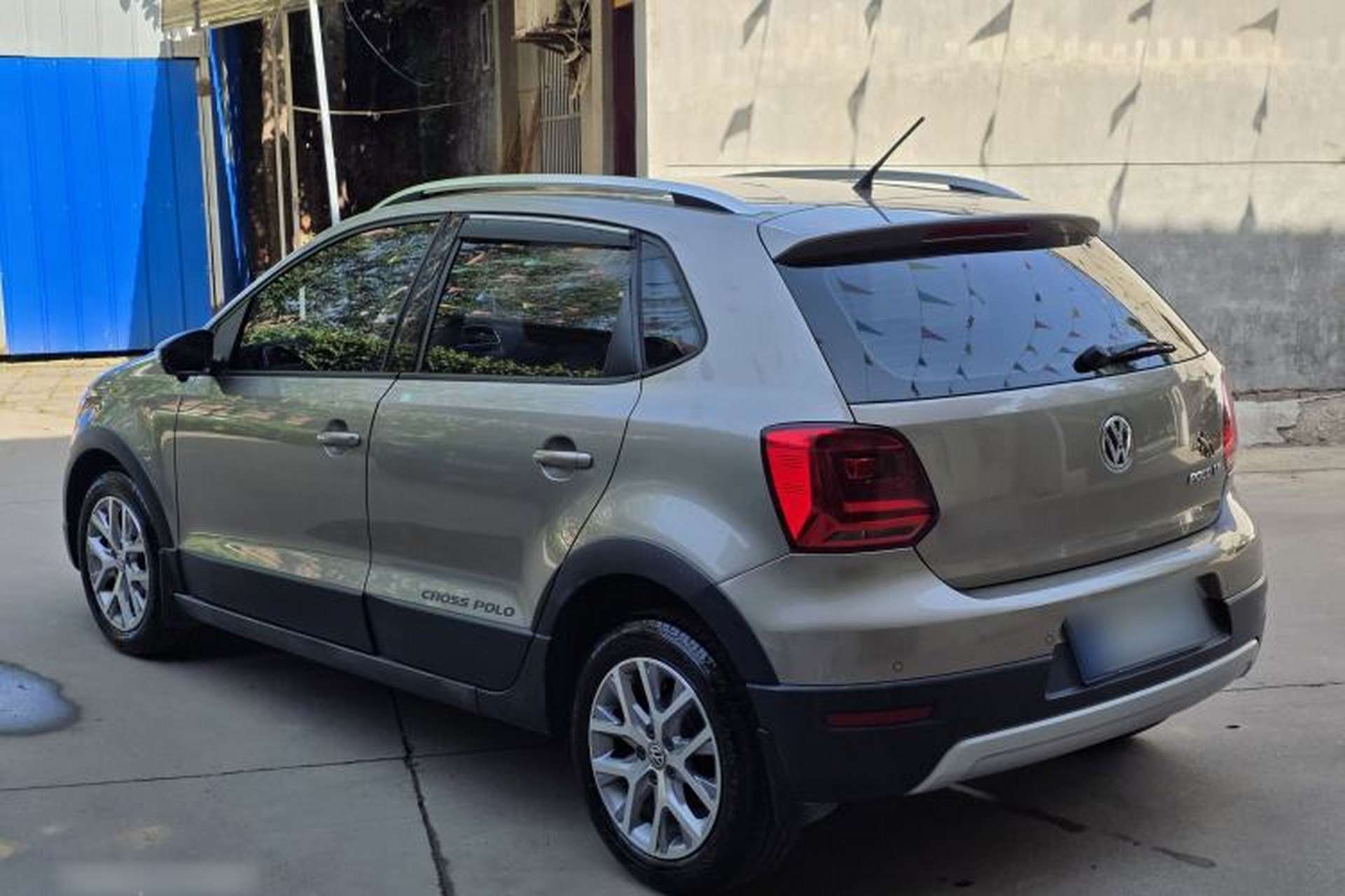 Used Volkswagen Polo 2014 1.6L Cross Polo Automatic Exterior 7