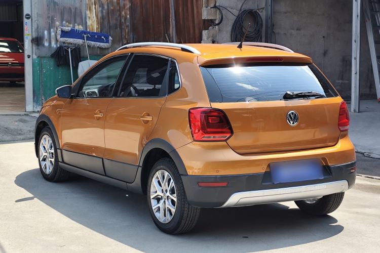 Used Volkswagen Polo 2014 1.6L Cross Polo Automatic Exterior 8