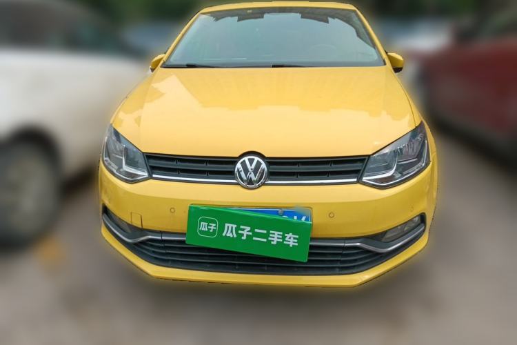 Used Volkswagen Polo 2014 1.6L Automatic Luxury Edition Front