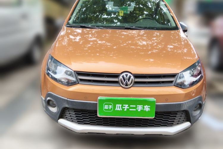 Used Volkswagen Polo 2014 1.6L Cross Polo Manual Front