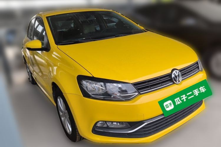 Used Volkswagen Polo 2014 1.6L Automatic Comfort Edition Front Right 45 Deg