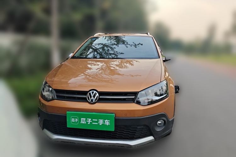 Used Volkswagen Polo 2014 1.6L Cross Polo Automatic Front