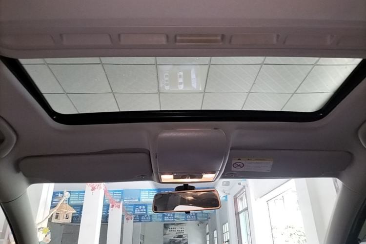 Used Volkswagen Polo 2014 1.6L Cross Polo Automatic Headliner