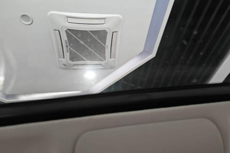 Used Volkswagen Polo 2014 1.6L Cross Polo Automatic Headliner