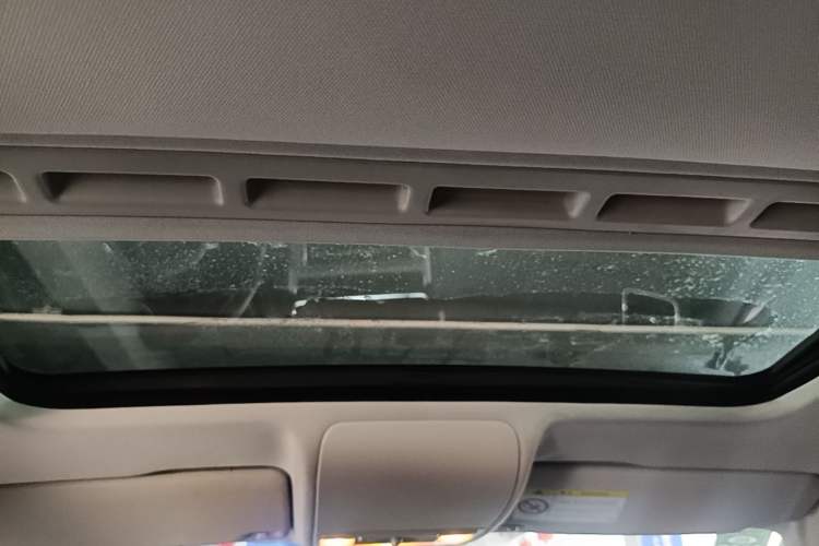 Used Volkswagen Polo 2014 1.6L Cross Polo Automatic Headliner