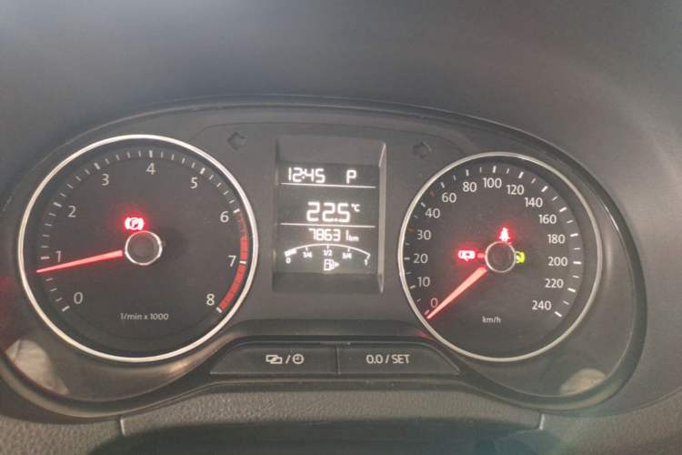 Used Volkswagen Polo 2014 1.6L Automatic Comfort Edition Instrument Cluster