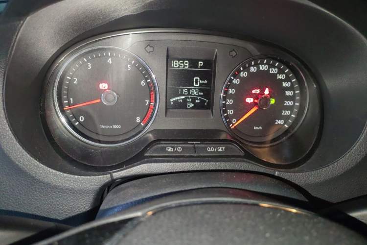 Used Volkswagen Polo 2014 1.6L Cross Polo Automatic Instrument Cluster