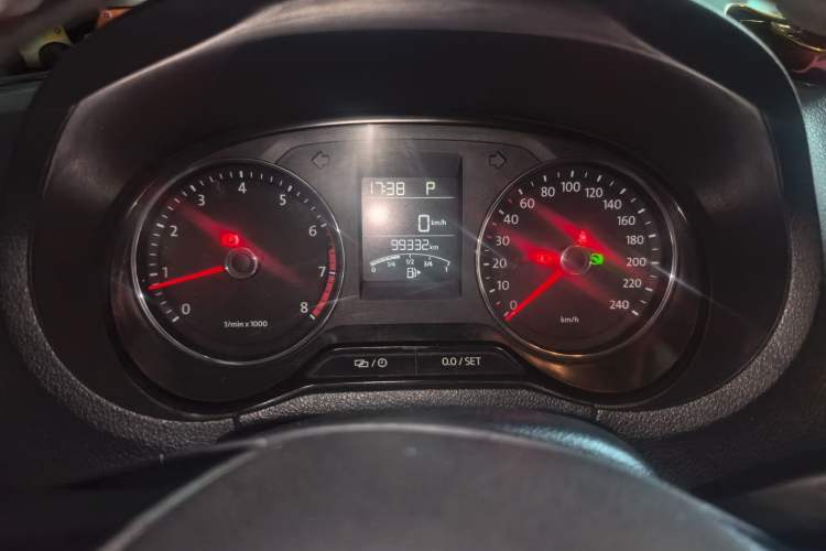 Used Volkswagen Polo 2014 1.6L Cross Polo Automatic Instrument Cluster