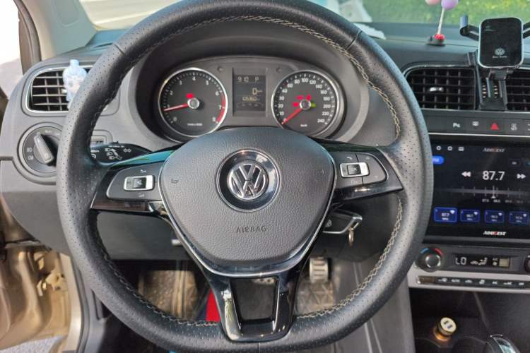Used Volkswagen Polo 2014 1.6L Cross Polo Automatic Instrument Cluster