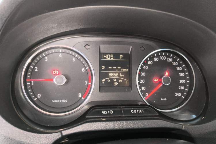 Used Volkswagen Polo 2014 1.6L Automatic Comfort Edition Instrument Cluster