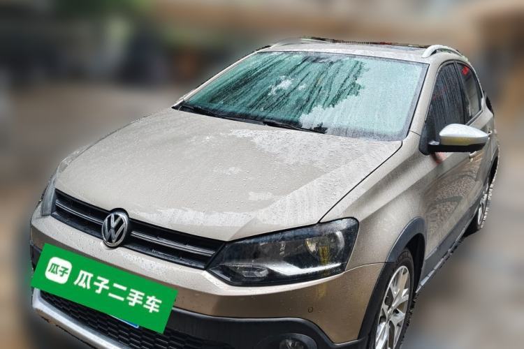 Used Volkswagen Polo 2014 1.6L Cross Polo Automatic Guazi used car, China used car export, Used car for sale, Used cars, Cheapest cars for sale