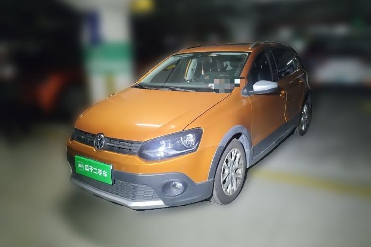 Używany Volkswagen Polo 2014 1.6L Cross Polo Automatic Guazi used car, China used car export, Used car for sale, Used cars, Cheapest cars for sale