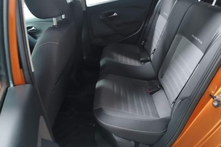 Used Volkswagen Polo 2014 1.6L Cross Polo Automatic Left Rear Seat