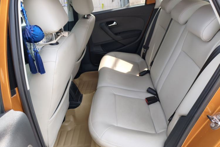 Used Volkswagen Polo 2014 1.6L Cross Polo Automatic Left Rear Seat