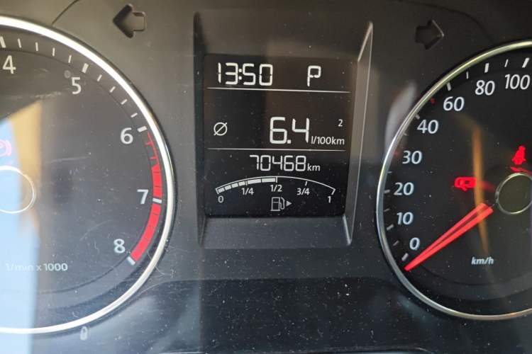 Used Volkswagen Polo 2014 1.6L Cross Polo Automatic Odometer Close Up
