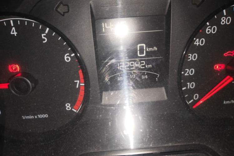 Used Volkswagen Polo 2014 1.4L Manual Fashion Edition Odometer Close Up