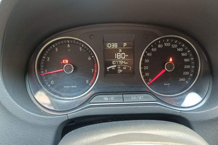 Used Volkswagen Polo 2014 1.6L Cross Polo Automatic Odometer Close Up