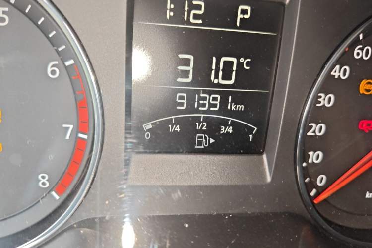 Used Volkswagen Polo 2014 1.6L Cross Polo Automatic Odometer Close Up