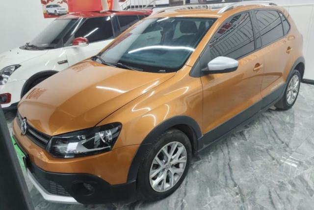 Used Volkswagen Polo 2014 1.6L Cross Polo Automatic