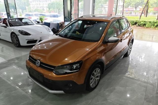 Used Volkswagen Polo 2014 1.6L Cross Polo Automatic