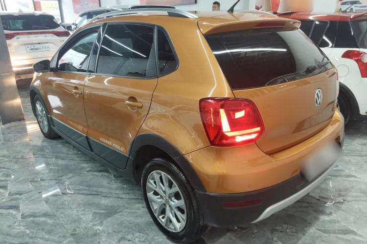 Used Volkswagen Polo 2014 1.6L Cross Polo Automatic Rear Left 45 Deg