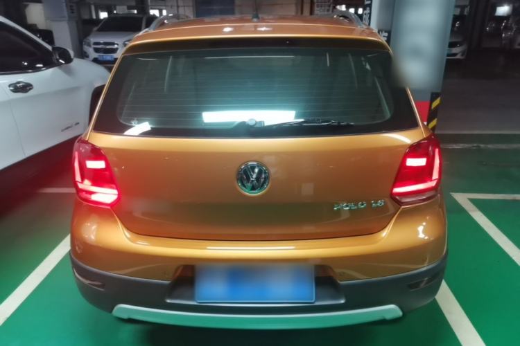 Used Volkswagen Polo 2014 1.6L Cross Polo Automatic Rear