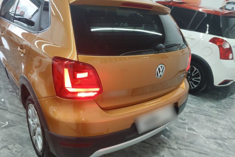 Used Volkswagen Polo 2014 1.6L Cross Polo Automatic Rear