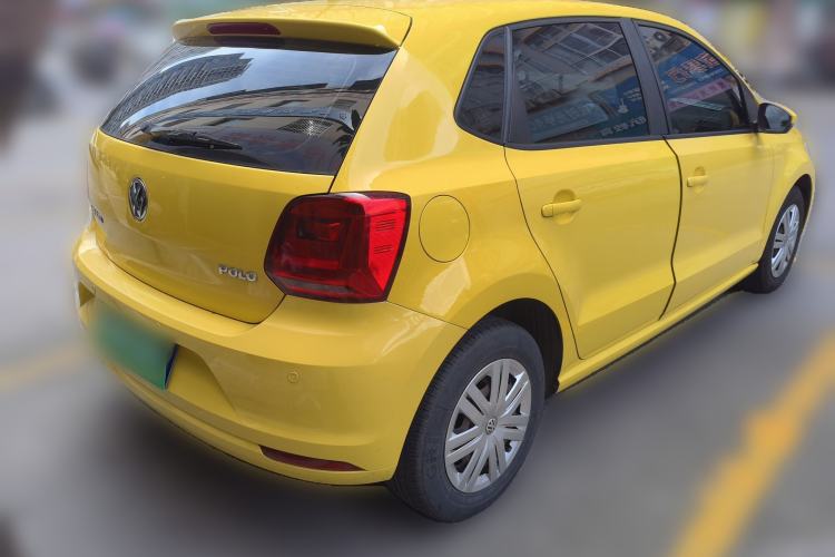 Used Volkswagen Polo 2014 1.4L Manual Fashion Edition Rear Right 45 Deg