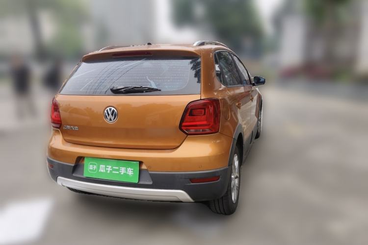 Used Volkswagen Polo 2014 1.6L Cross Polo Automatic Rear Right 45 Deg