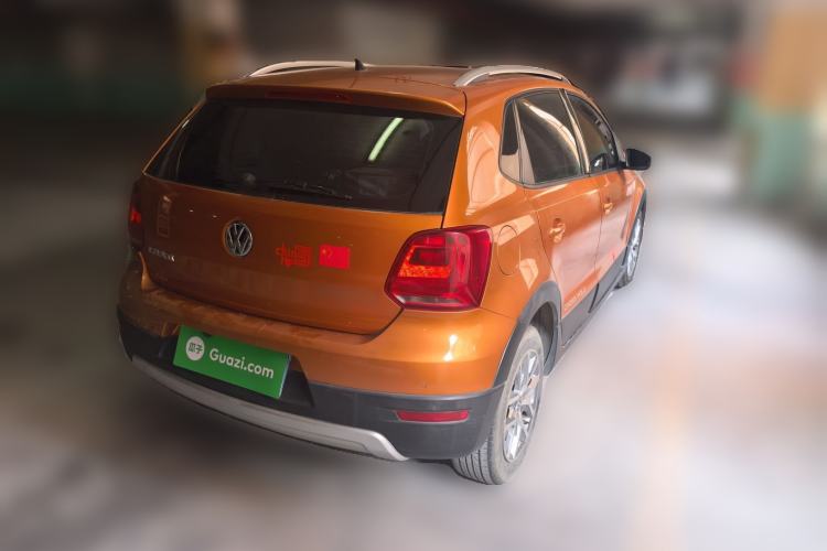 Used Volkswagen Polo 2014 1.6L Cross Polo Automatic Rear Right 45 Deg