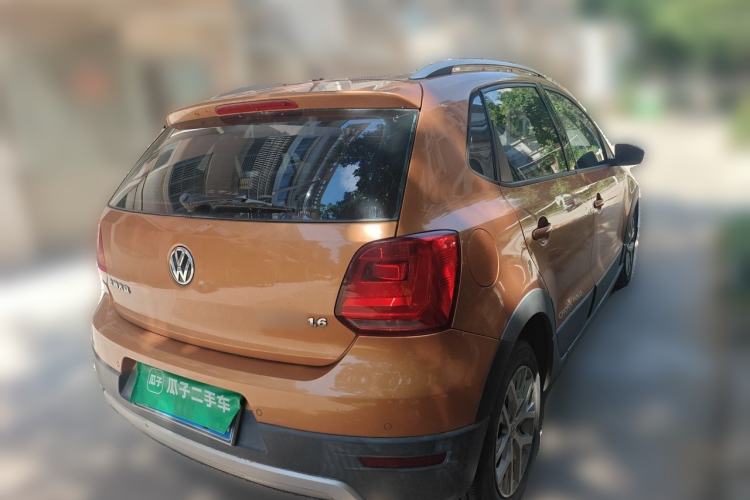 Used Volkswagen Polo 2014 1.6L Cross Polo Automatic Rear Right 45 Deg