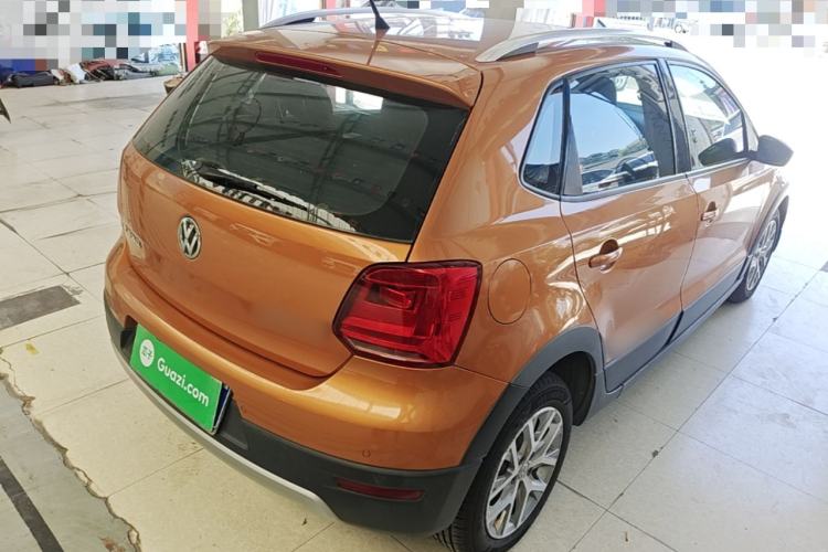 Used Volkswagen Polo 2014 1.6L Cross Polo Automatic Rear Right 45 Deg